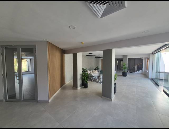 3,730M² OFFICE TO LET IN SANDTON CENTRAL